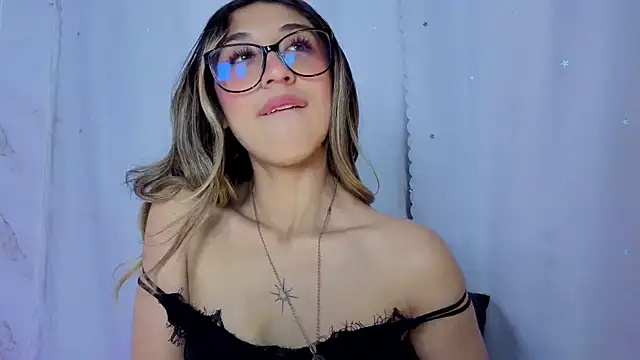 isa_sweet1_ webcam