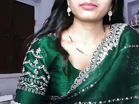 GOLDN_GIRL_ webcam