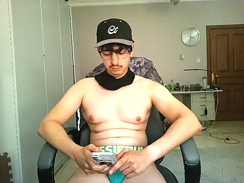 Gooboy_cock webcam