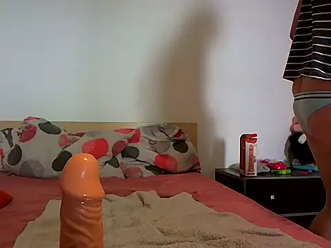 kassandra_swee webcam