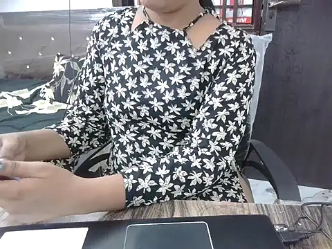 Bold-Divya1 webcam