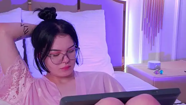 CindyMil webcam