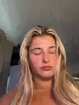 BabyBluexox webcam