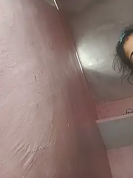 CUTE_kalpna webcam