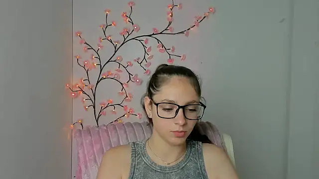 KissMeJulia live cam