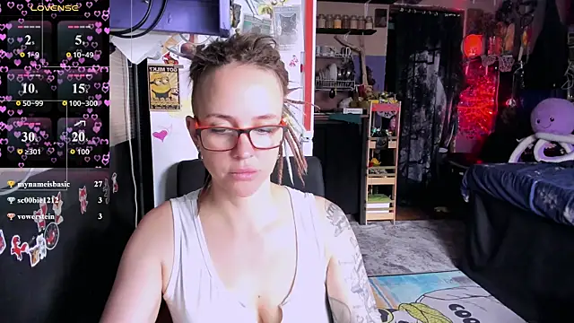 LisaFoxy_y webcam