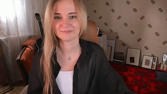 MiaSparkes webcam
