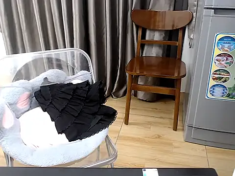 Maia_9999 webcam