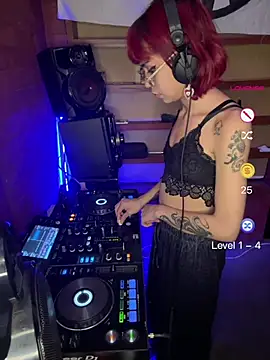 xLilyAngelx_ webcam