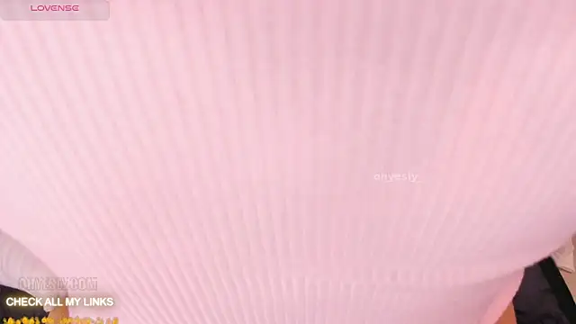 ohyesly_ webcam