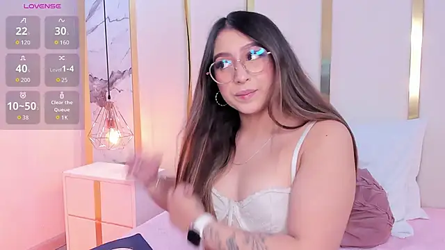KamilaVegga webcam