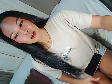 Savanna_White webcam