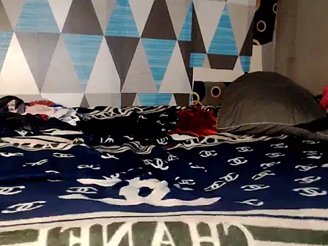 Trish_CurveCock webcam