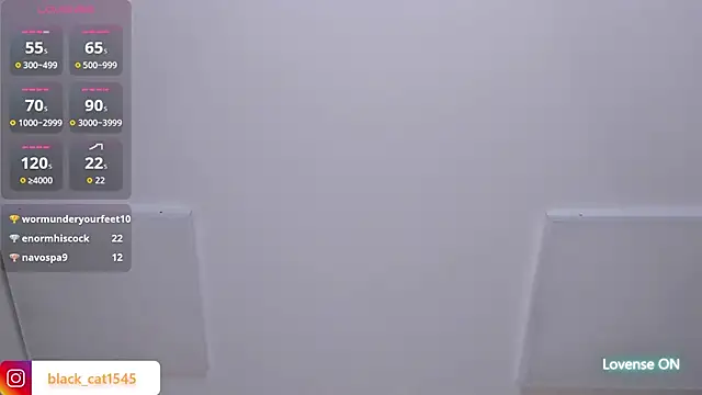 kittyhardfucks live cam on StripChat