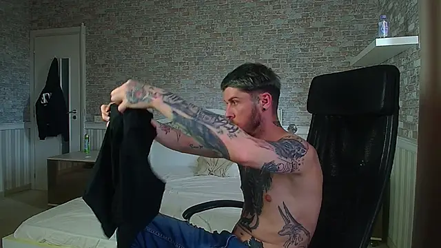 JonahShaw live cam