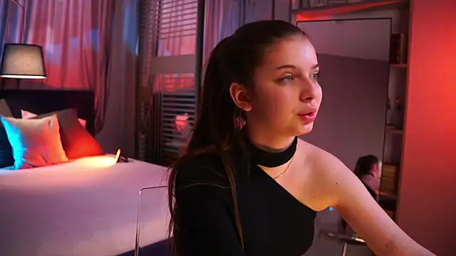 EvaBloomm live cam