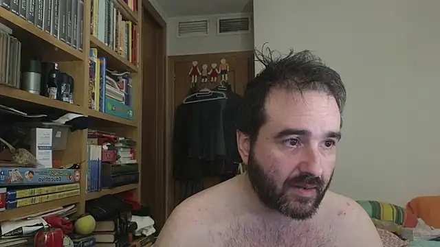 curiosillo83 live cam