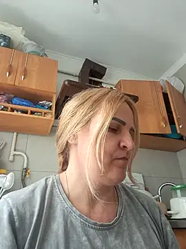 Malichkaanna30 webcam