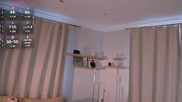 Lova_Rane live cam