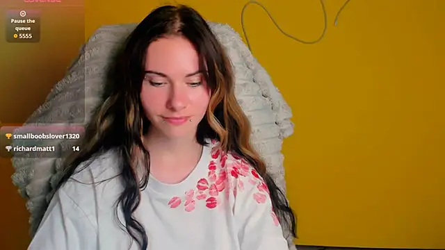 Fiona_Night webcam
