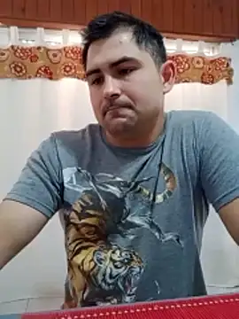 Bradd_32 webcam