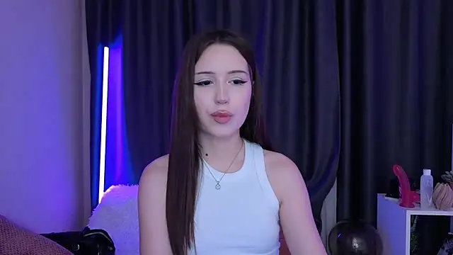 BlackEyesGirl webcam