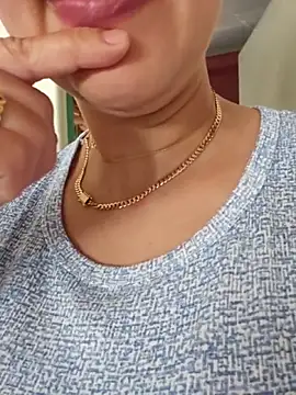 Sexy-girl live cam