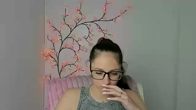 KissMeJulia webcam