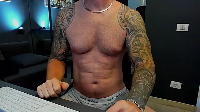 AronGrant webcam