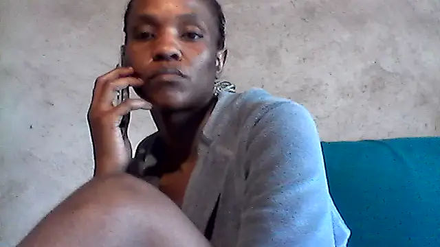 sexybigass31 webcam