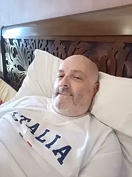 Alexis_Bull webcam