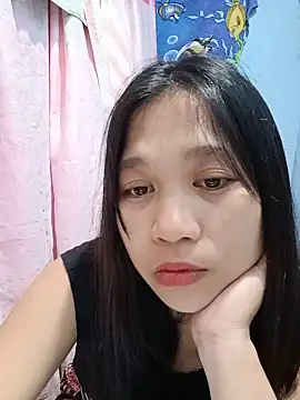 Milkytits4You webcam