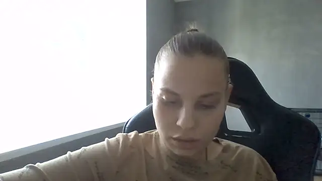 _Linsyy_ee_ webcam