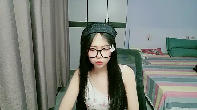 xiaoxiaoyu030 webcam