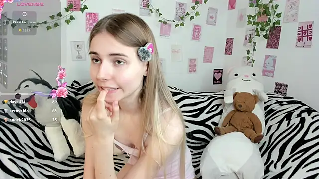 Honey_Lia webcam