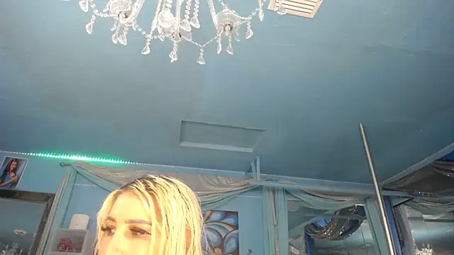 ADRIANNA_FOX webcam