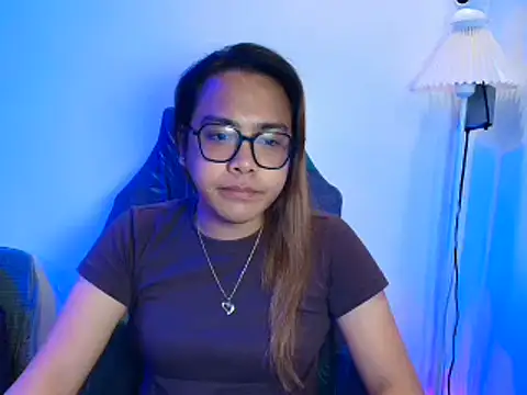 Your_PrettyGirlxxx webcam