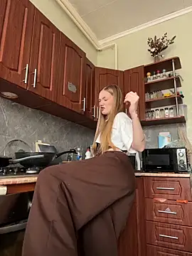 milamoone - MilaMoone's free webcam - UK Sex Cams