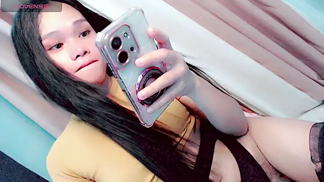 Littleslutty_baby webcam