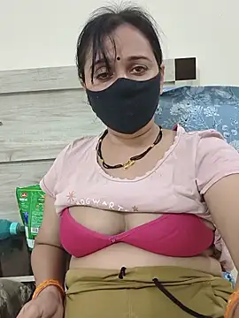 HeartlessGirl webcam