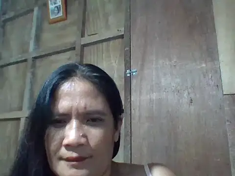 PinayZaira webcam