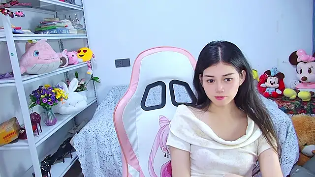 QinQin-888 webcam