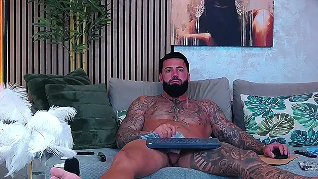 masterkingofmusclee webcam
