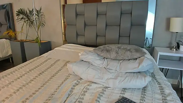 Charlie___Musk webcam