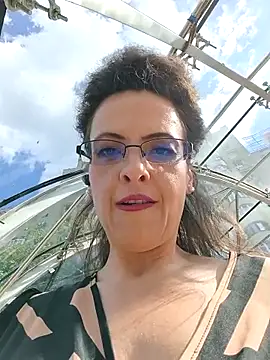 RebeccaNoble webcam