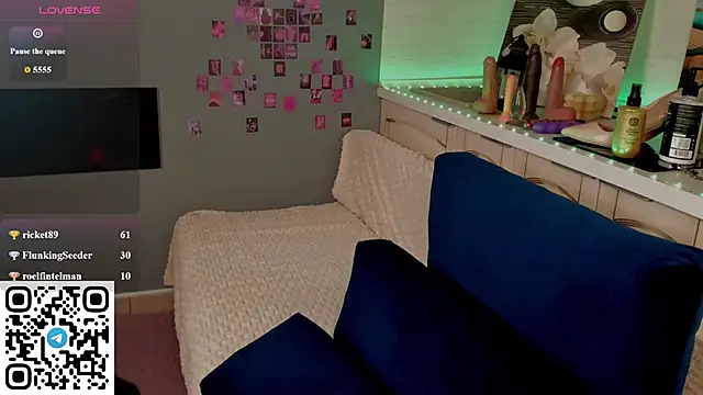 Anna_Coolidge webcam