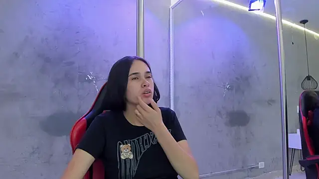 alice__susan webcam