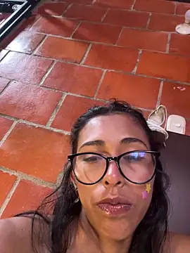 Emma__cumlovee