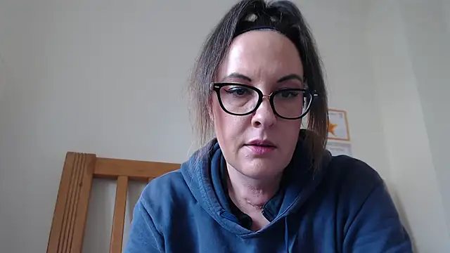 Humiliatrixxxx webcam