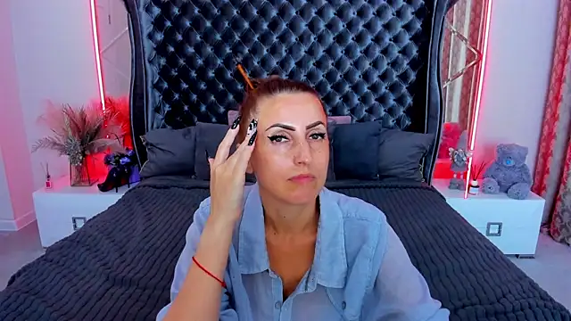 Rebecca_Diamond webcam